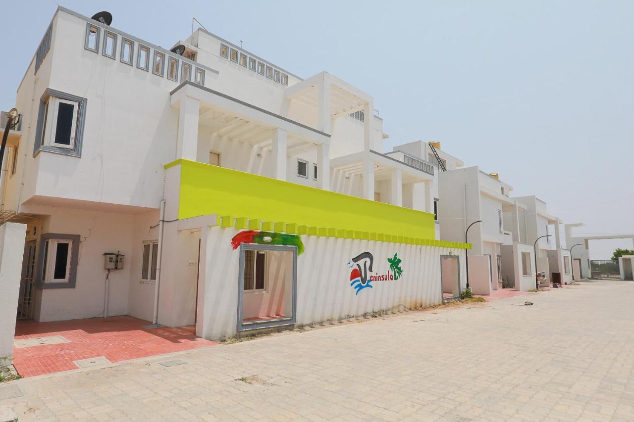 Oyo 38695 Peninsula Holiday Resorts Ченай Екстериор снимка