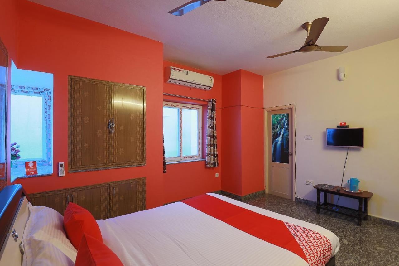 Oyo 38695 Peninsula Holiday Resorts Ченай Екстериор снимка