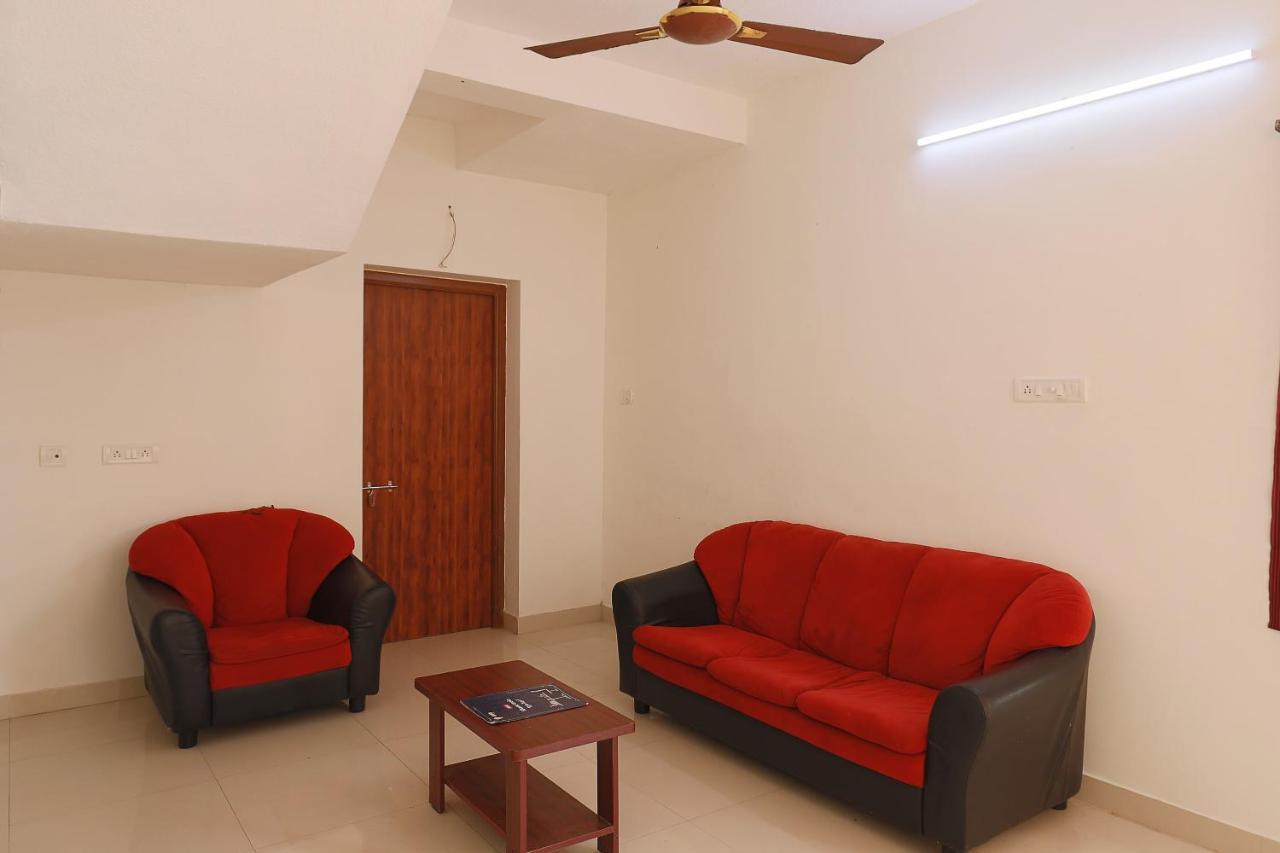 Oyo 38695 Peninsula Holiday Resorts Ченай Екстериор снимка
