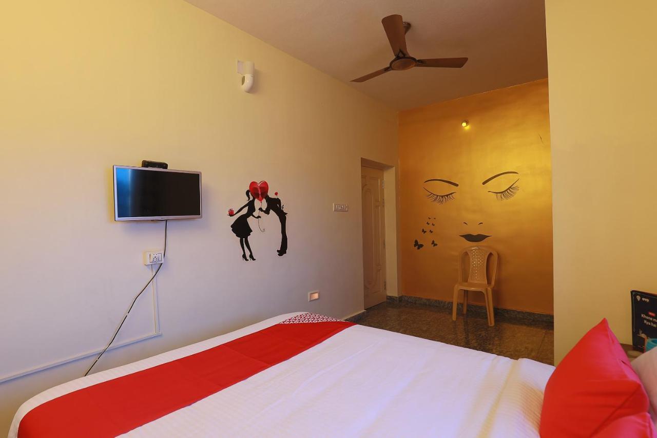 Oyo 38695 Peninsula Holiday Resorts Ченай Екстериор снимка